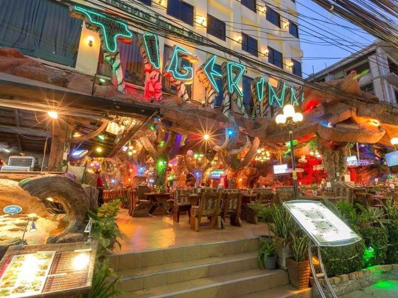 Tiger Inn Patong Exteriér fotografie