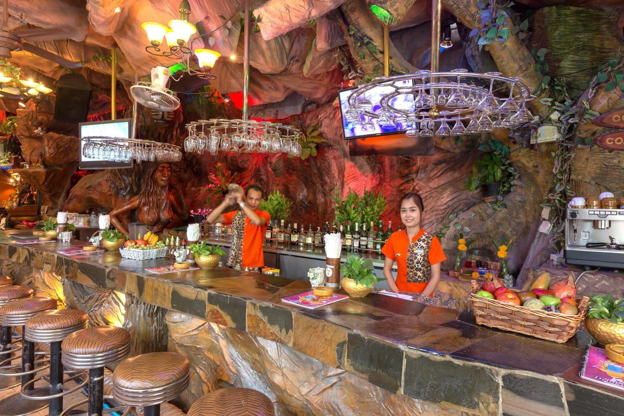 Tiger Inn Patong Exteriér fotografie
